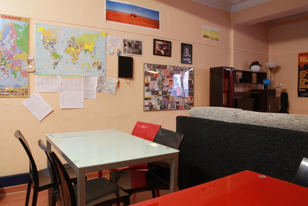 Hostel Hemingway Pamplona Eksteriør bilde